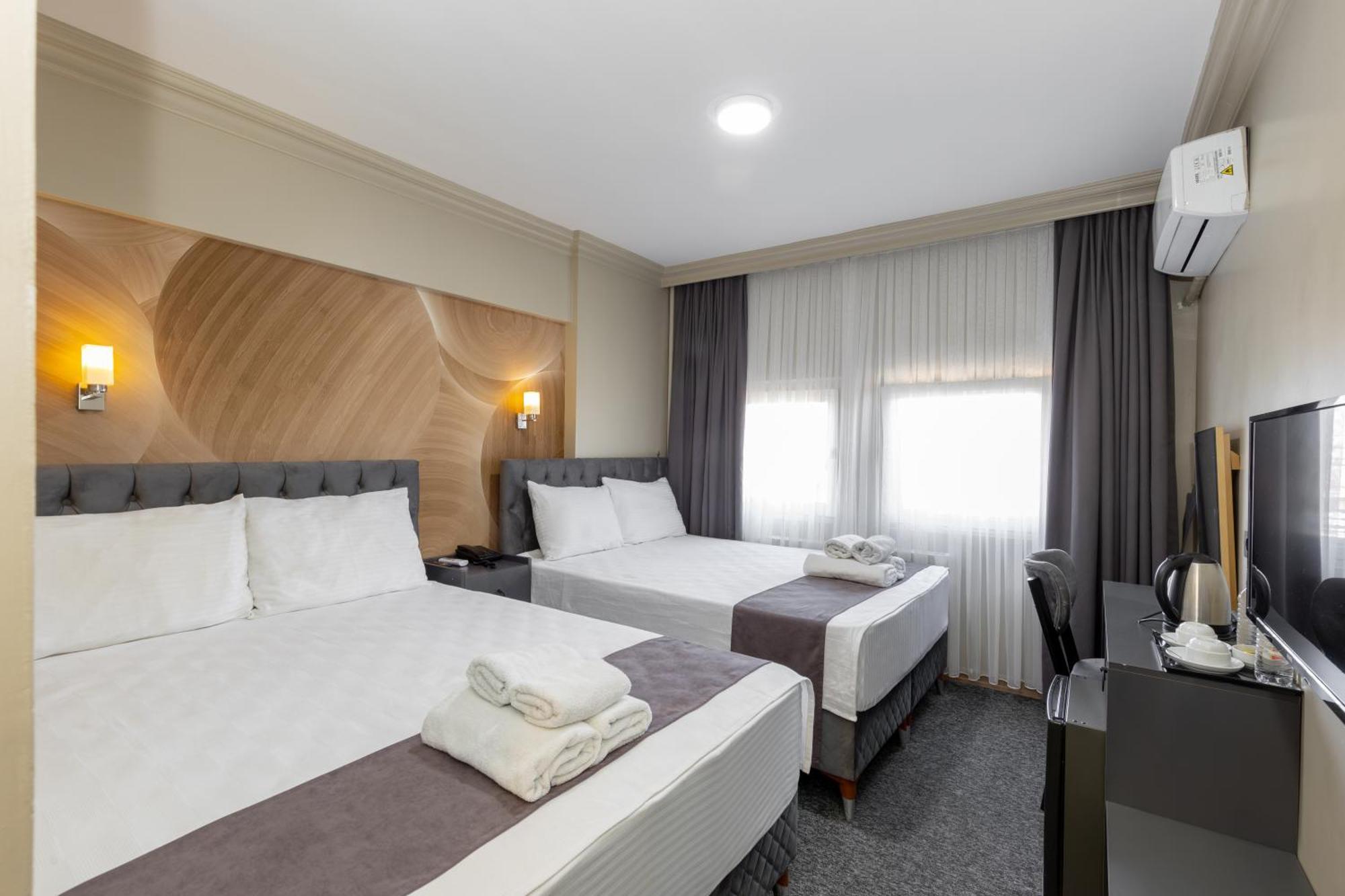 Bursa Loyal City Hotel Exterior foto