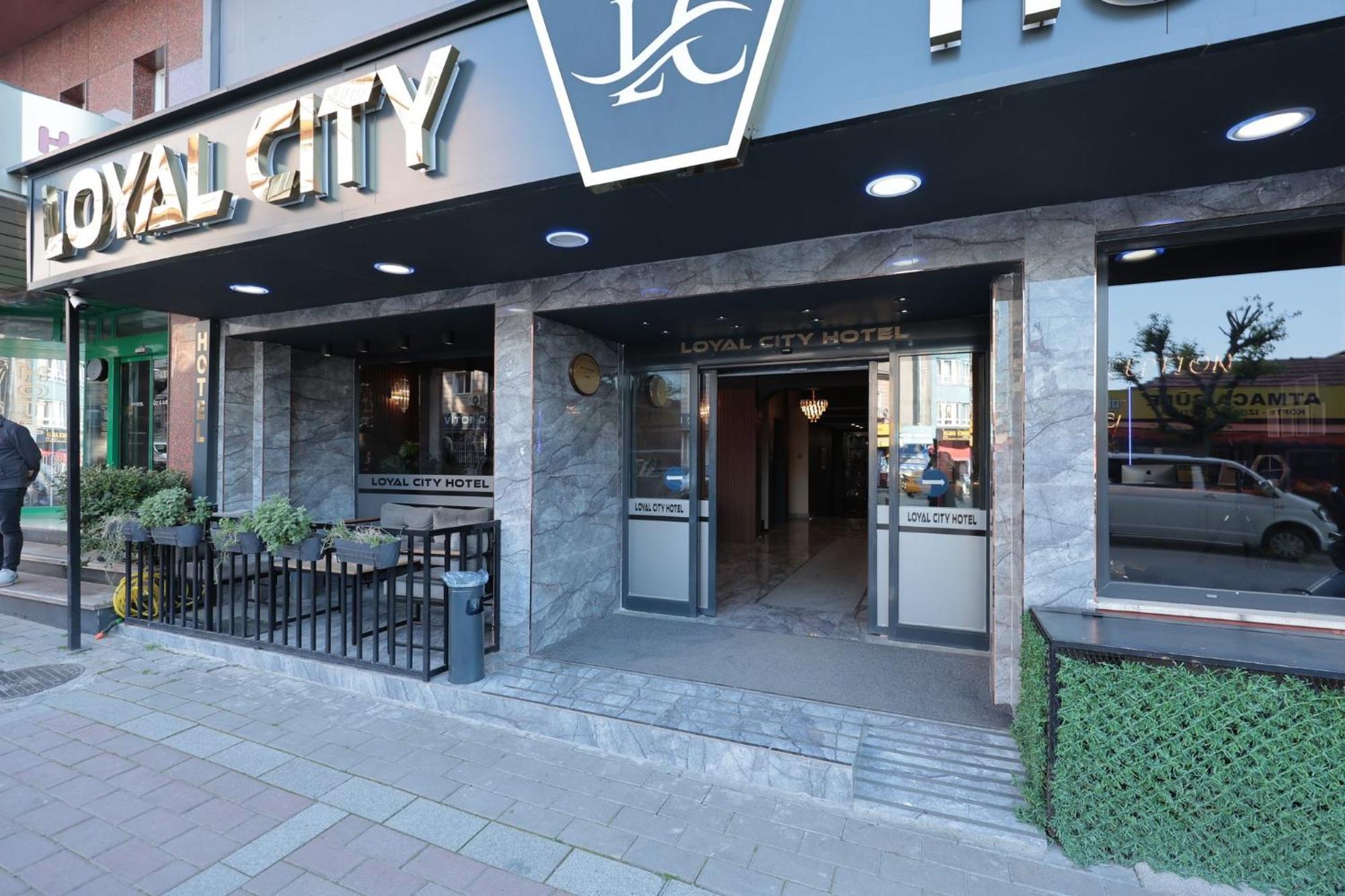 Bursa Loyal City Hotel Exterior foto